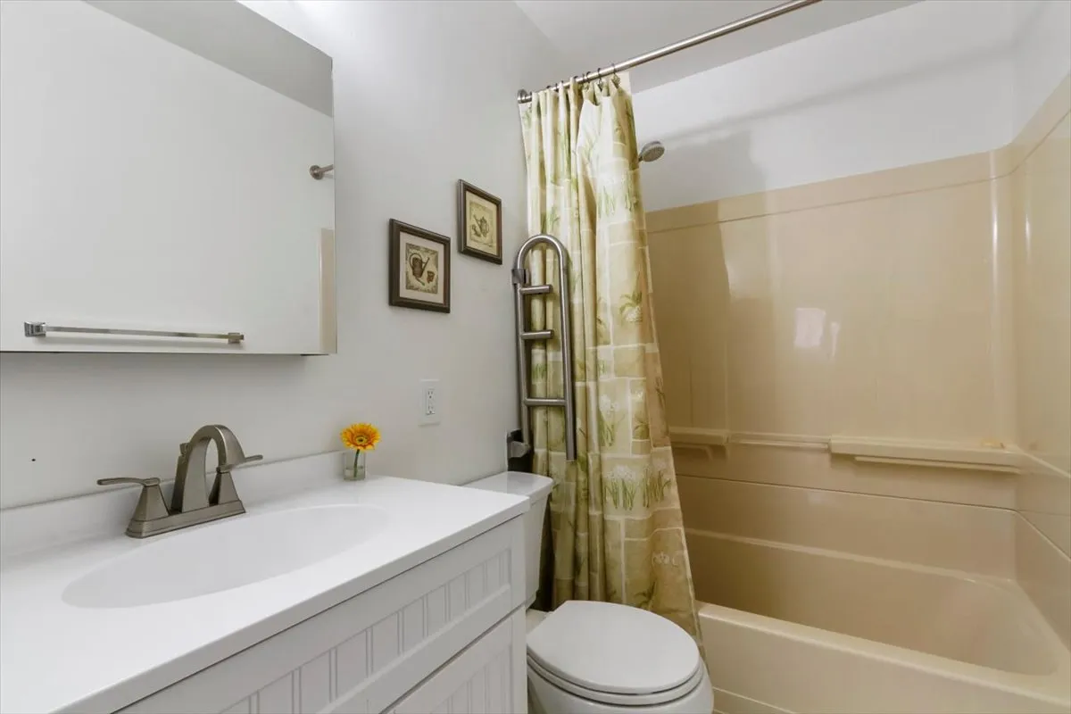 $499,900 | 99 Molly Pitcher Lane, Unit B, Yorktown Heights, NY 10598