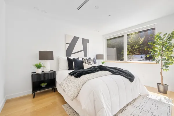 $1,995,000 | 79 Green Street, Unit 1 | Greenpoint