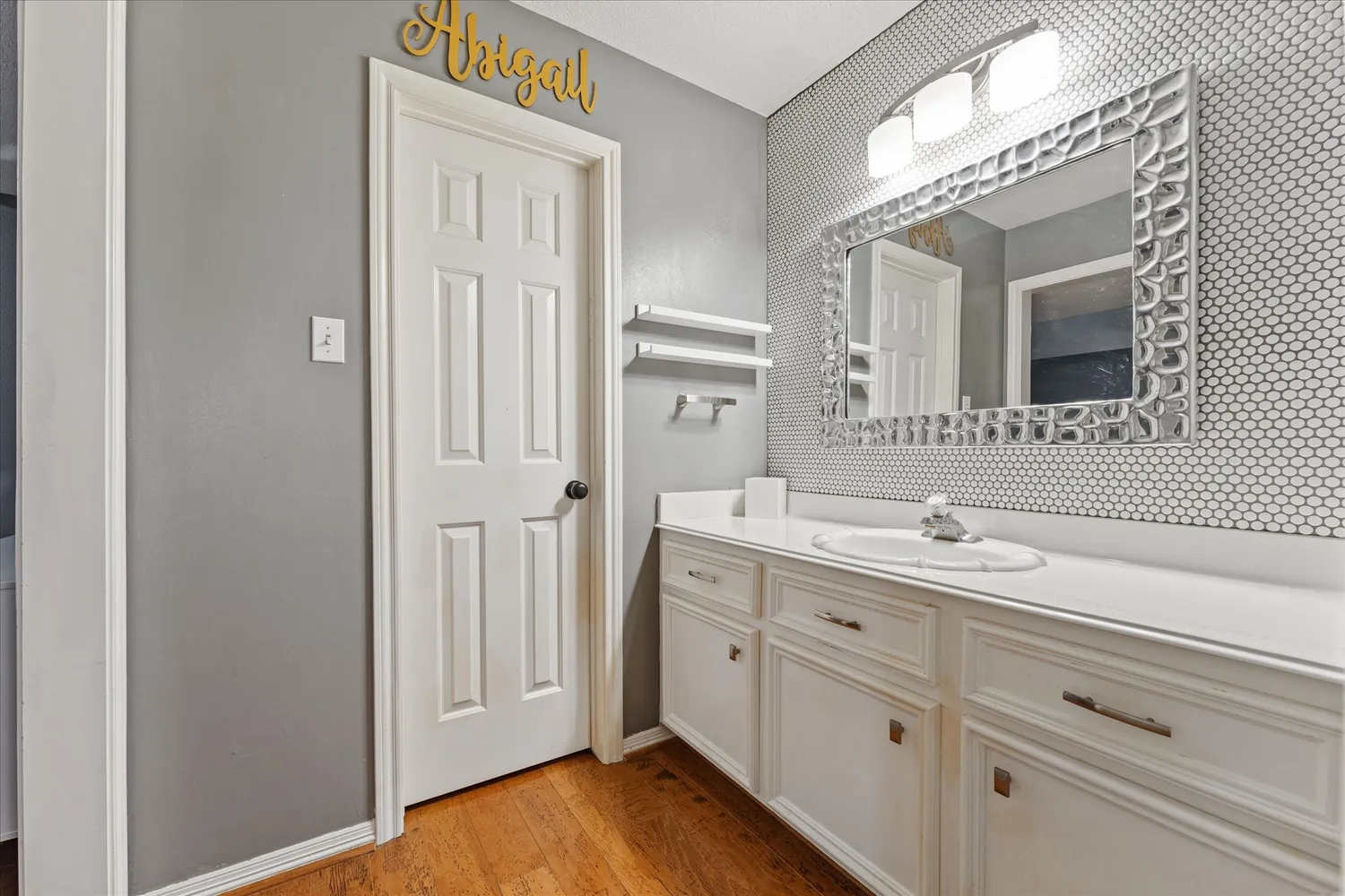 $984,500 | 1019 Towering Oaks Street, Magnolia, TX 77355