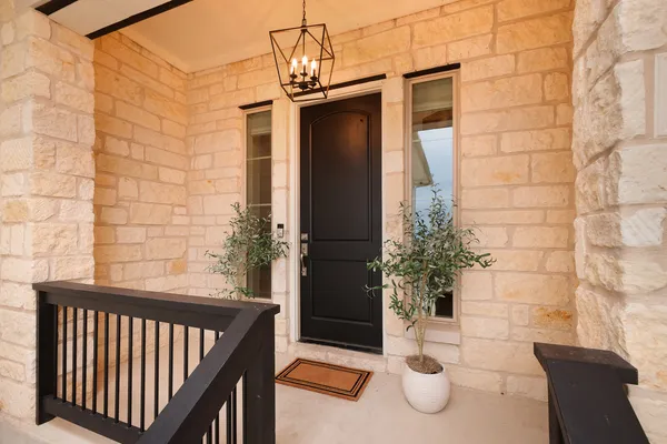 $699,000 | 117 Wildrose Hill Drive, Boerne, TX 78006