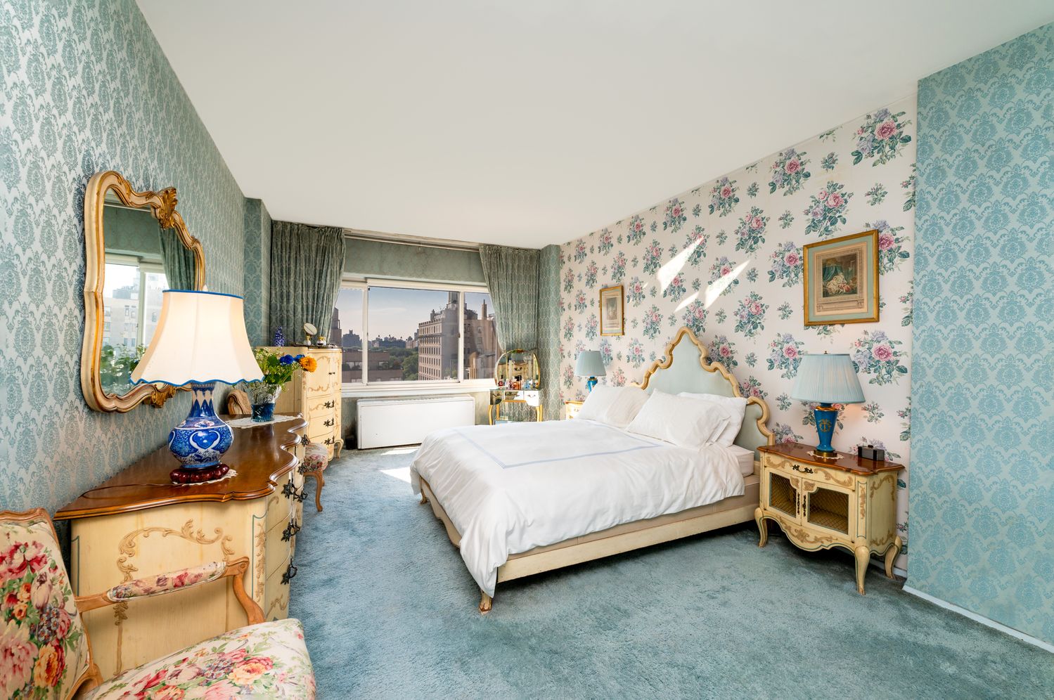 $2,435,000 | 40 East 84th Street, Unit 15A | Upper East Side