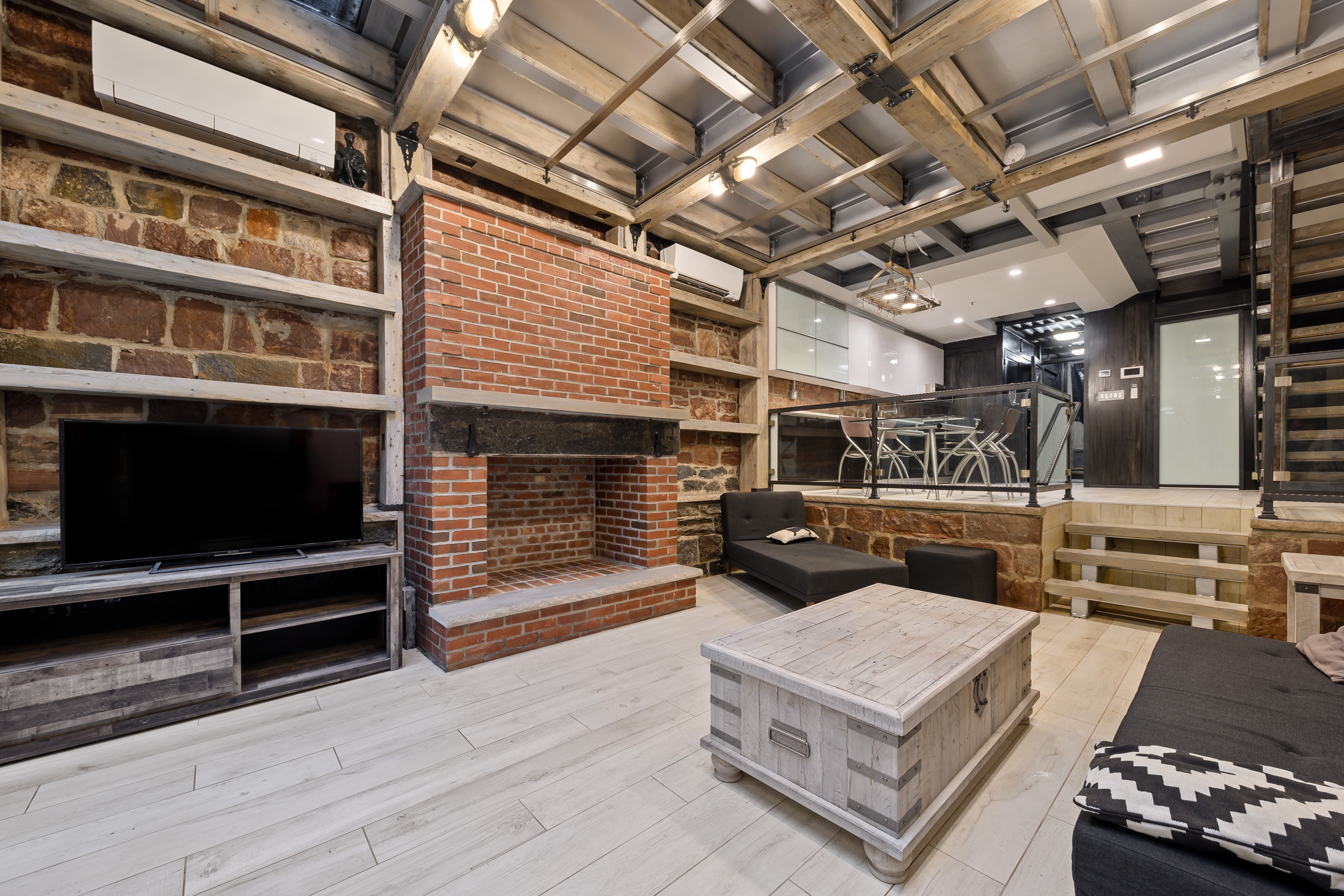 35 Perry Street, Unit GRDNDPLX Manhattan, NY 10014 - Photo 3 of 14