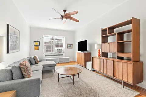 $430,000 | 100 Bennett Avenue, Unit 6B | Hudson Heights