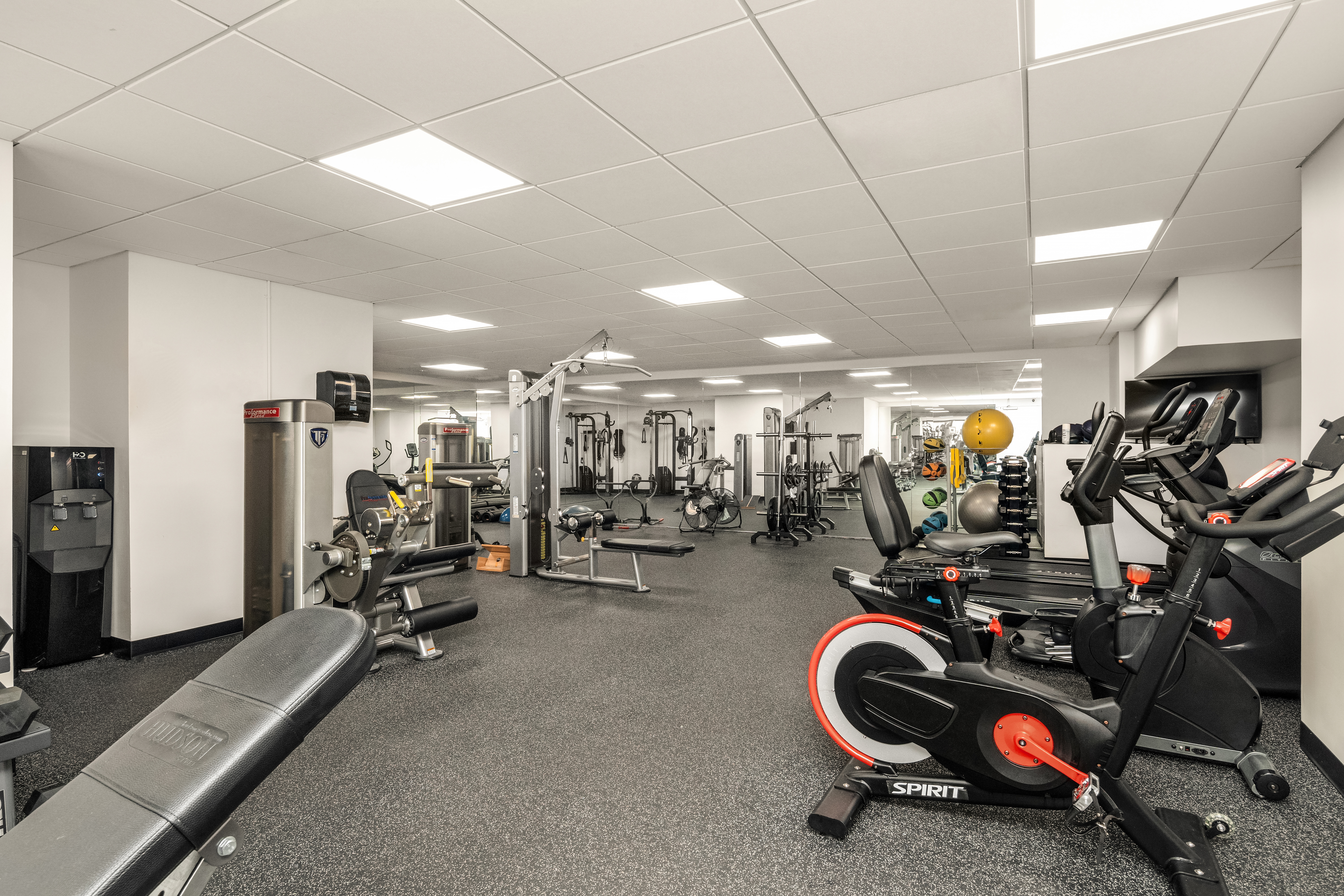 60 West 20th Street, Unit 4E Manhattan, NY 10011 - Photo 15 of 16