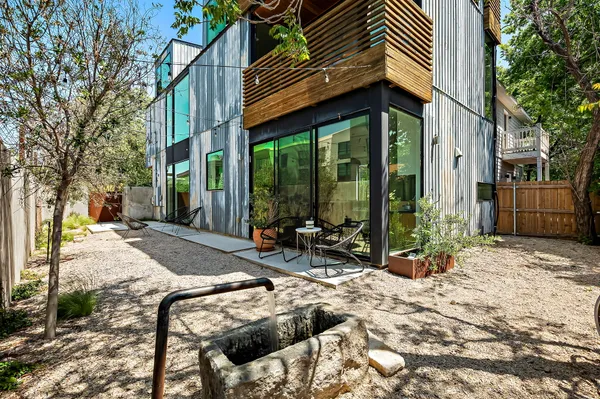 a view of outdoor space yard and patio