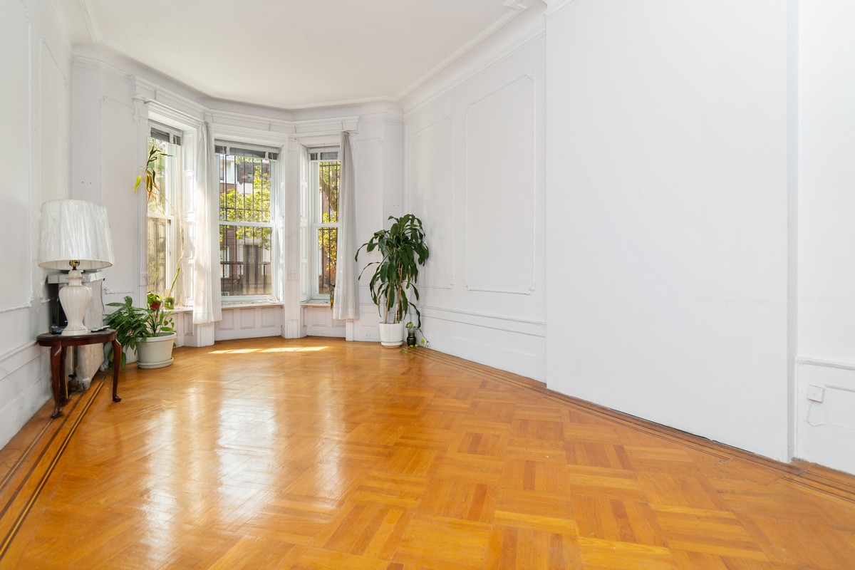 817 Putnam Avenue Brooklyn, NY 11221 - Photo 6 of 20