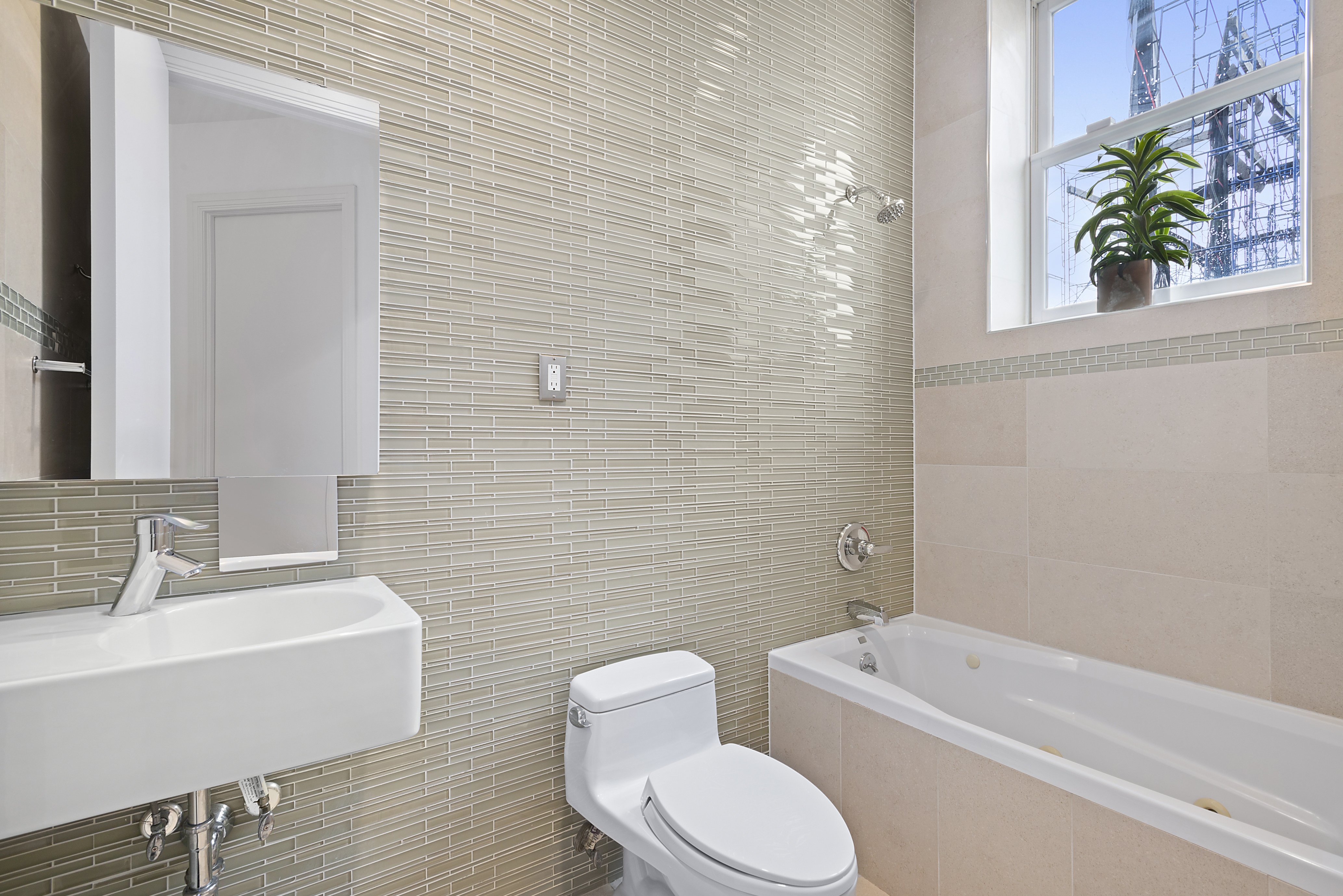 63 Engert Avenue, Unit 3 Brooklyn, NY 11222 - Photo 10 of 12