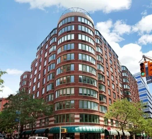 $2,999,000 | 295 Greenwich Street, Unit 8/9H | TriBeCa