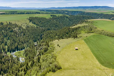 $395,000 | 376 North 4350th St Street East, St. Anthony, ID 83445