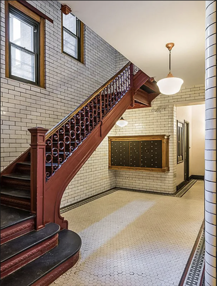 223 West 21st Street, Unit PH5M Manhattan, NY 10011 - Photo 10 of 12 a view of entryway and hall
