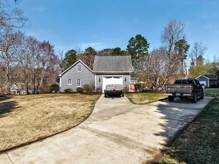 $765,000 | 7101 Evelyn Circle, Zebulon, NC 27597
