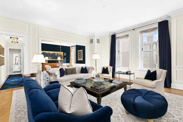 $18,495,000 | 1 Central Park South, Unit 915913 | Central Park South