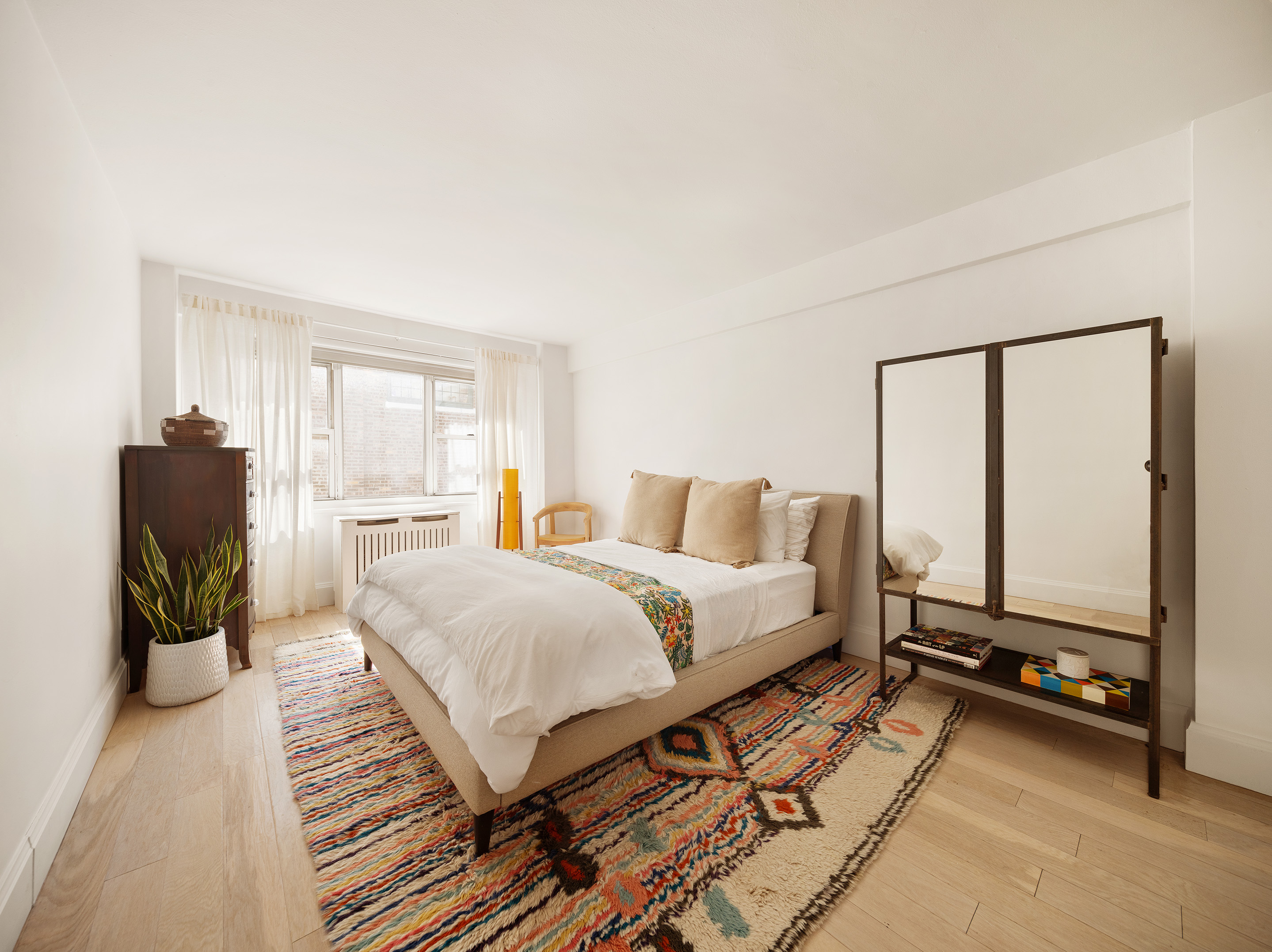 69 West 9th Street, Unit 10K Manhattan, NY 10011 - Photo 6 of 10