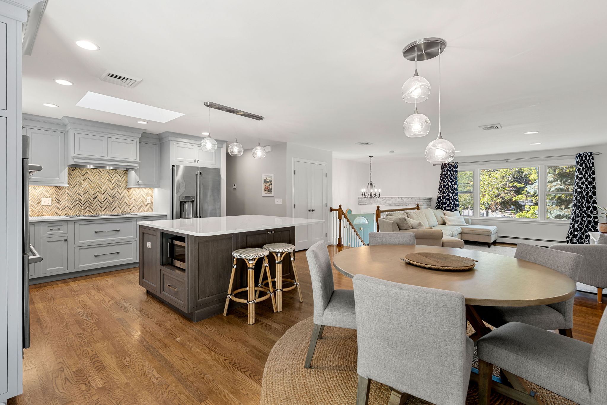 91 Nason Road Swampscott, MA 01907 - Photo 5 of 37
