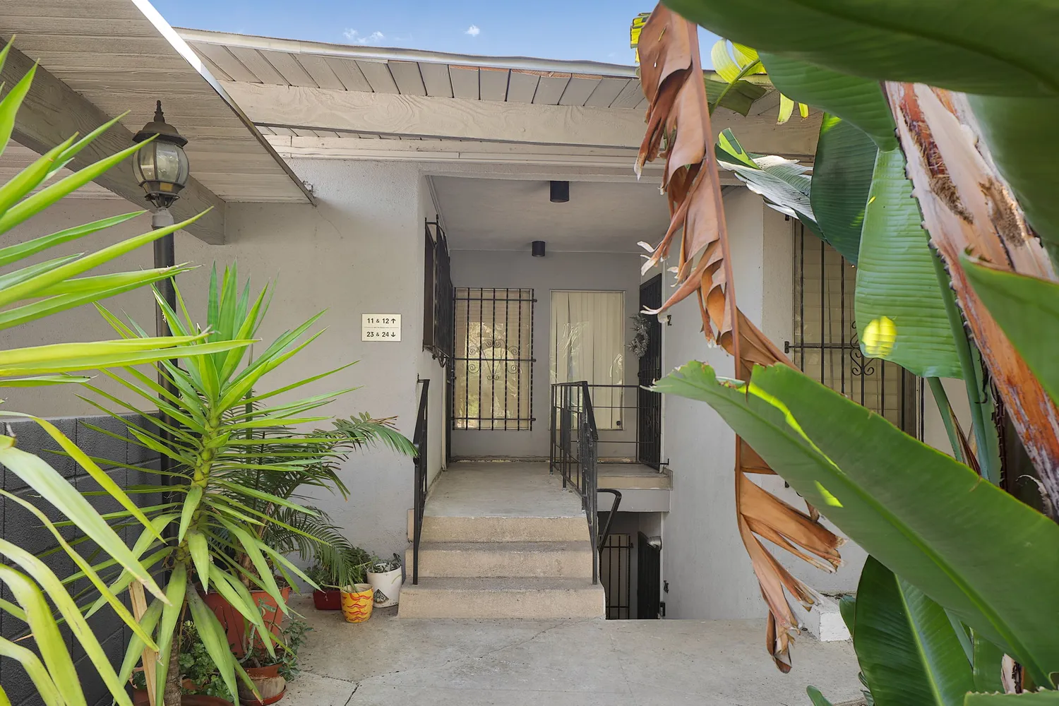 $299,000 | 4431 Don Ricardo Drive, Unit 23, Baldwin Hills, CA 90008