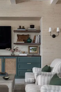 Contact Agent | 600 Logans Lane, Austin, TX 78746