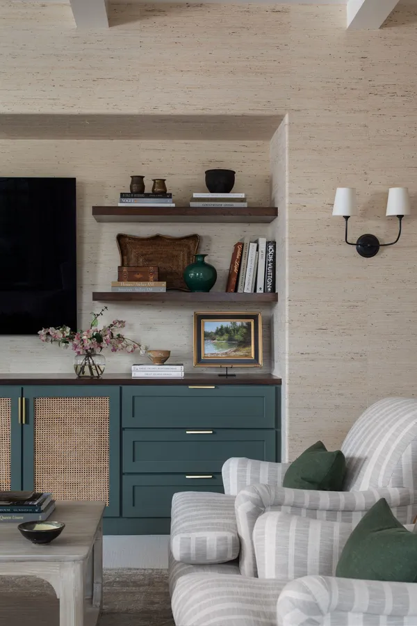 Contact Agent | 600 Logans Lane, Austin, TX 78746