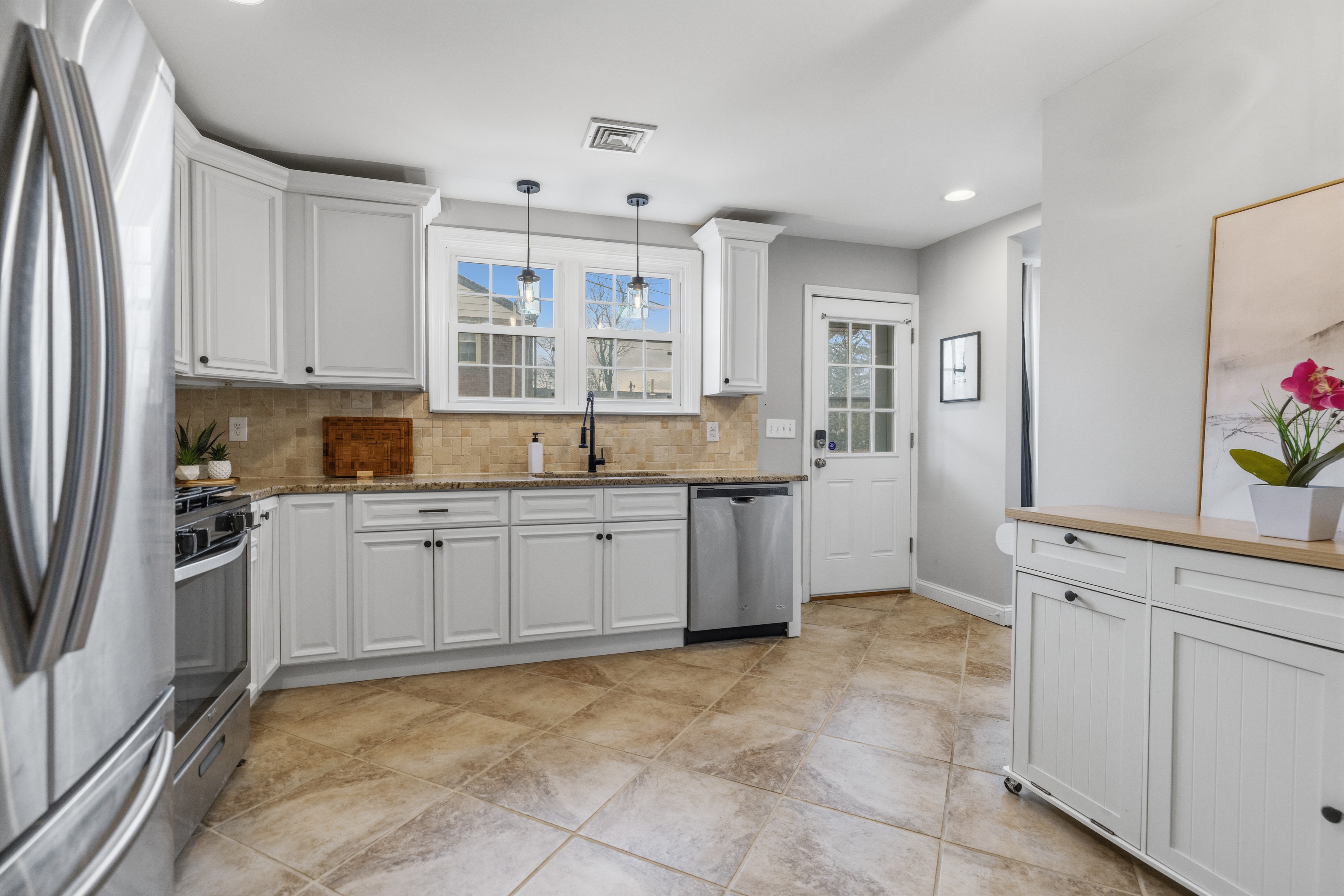 1405 Church Road Wyncote, PA 19095 - Photo 13 of 39