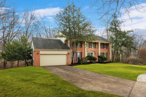 $1,350,000 | 3705 Templeton Place, Alexandria, VA 22304