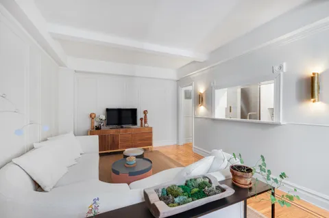$4,600 | 321 West 90th Street, Unit 6F | Upper West Side