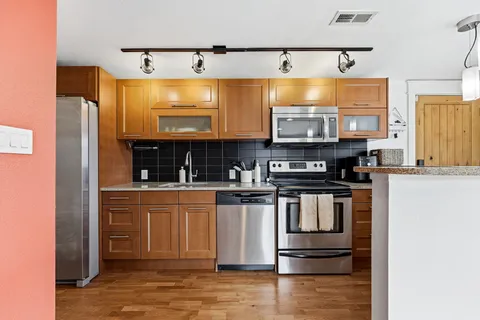 $395,000 | 195 South Pennsylvania Street, Unit 107, Denver, CO 80209