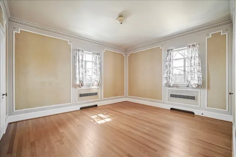 Contact Agent | 3130 Woodland Drive Northwest, Washington, DC 20008