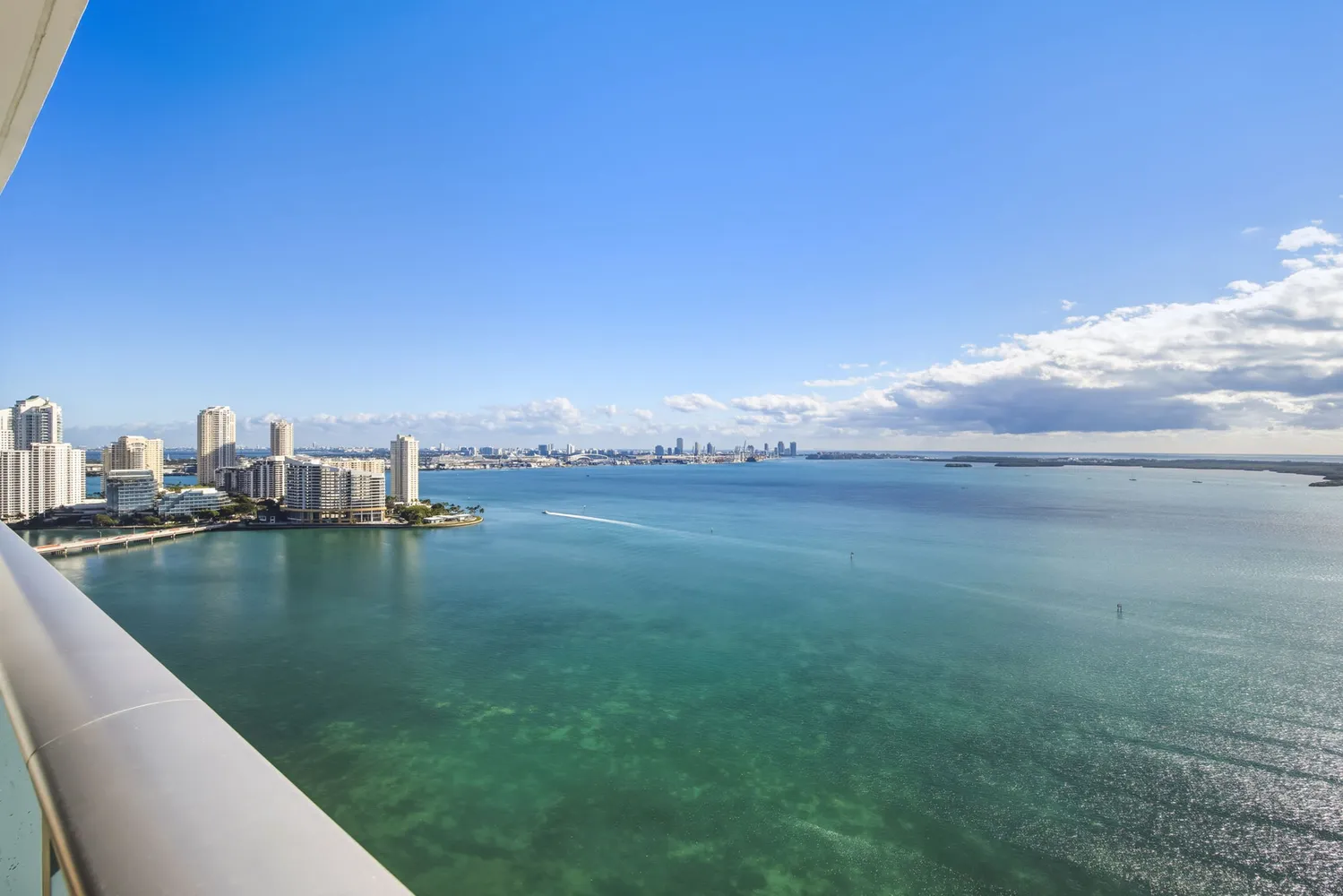 $2,095,000 | 1331 Brickell Bay Drive, Unit 2807, Miami, FL 33131