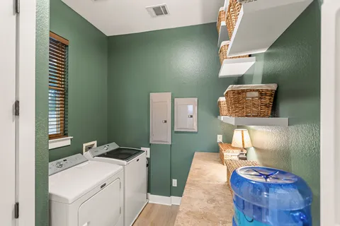 $1,285,000 | 309 Hacienda Place, Dripping Springs, TX 78620