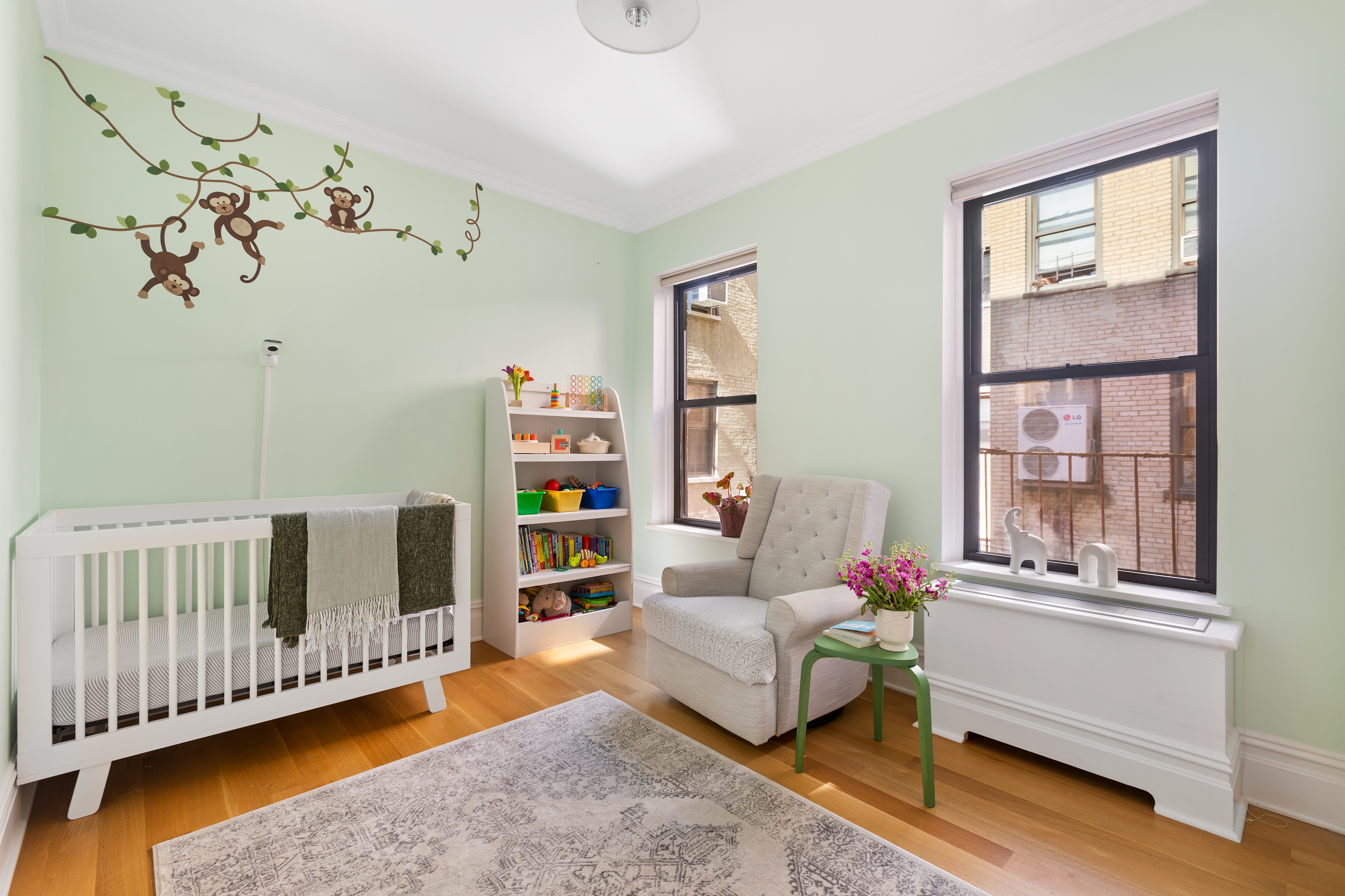 255 Eastern Parkway, Unit D4 Brooklyn, NY 11238 - Photo 5 of 13 Gallery Image 5