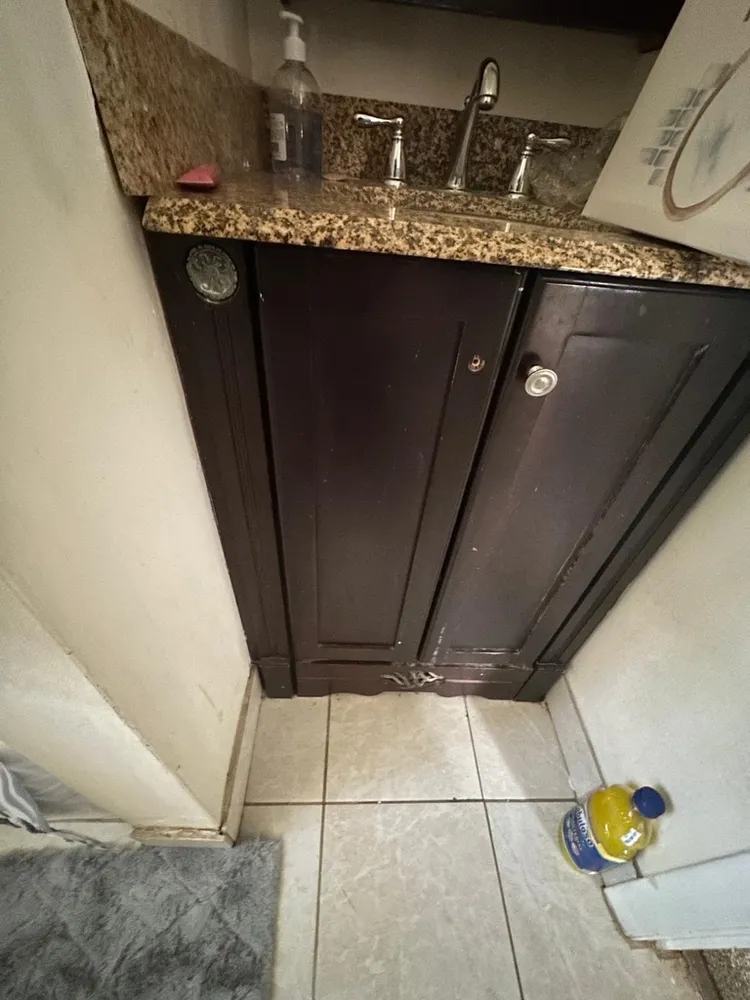 a room with furniture and flat screen tv