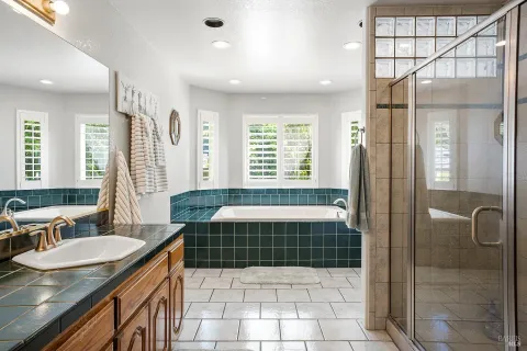 $1,150,000 | 1560 Crane Terrace, Ukiah, CA 95482