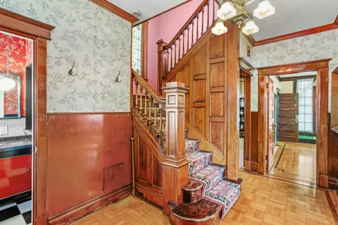 $450,000 | Pennsylvania Avenue, Pittsburgh, PA 15233