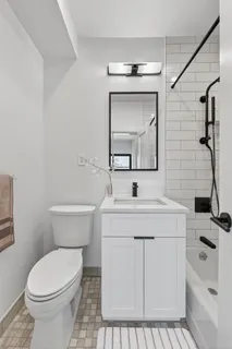 $675,000 | 160 West End Avenue, Unit 30M | Upper West Side