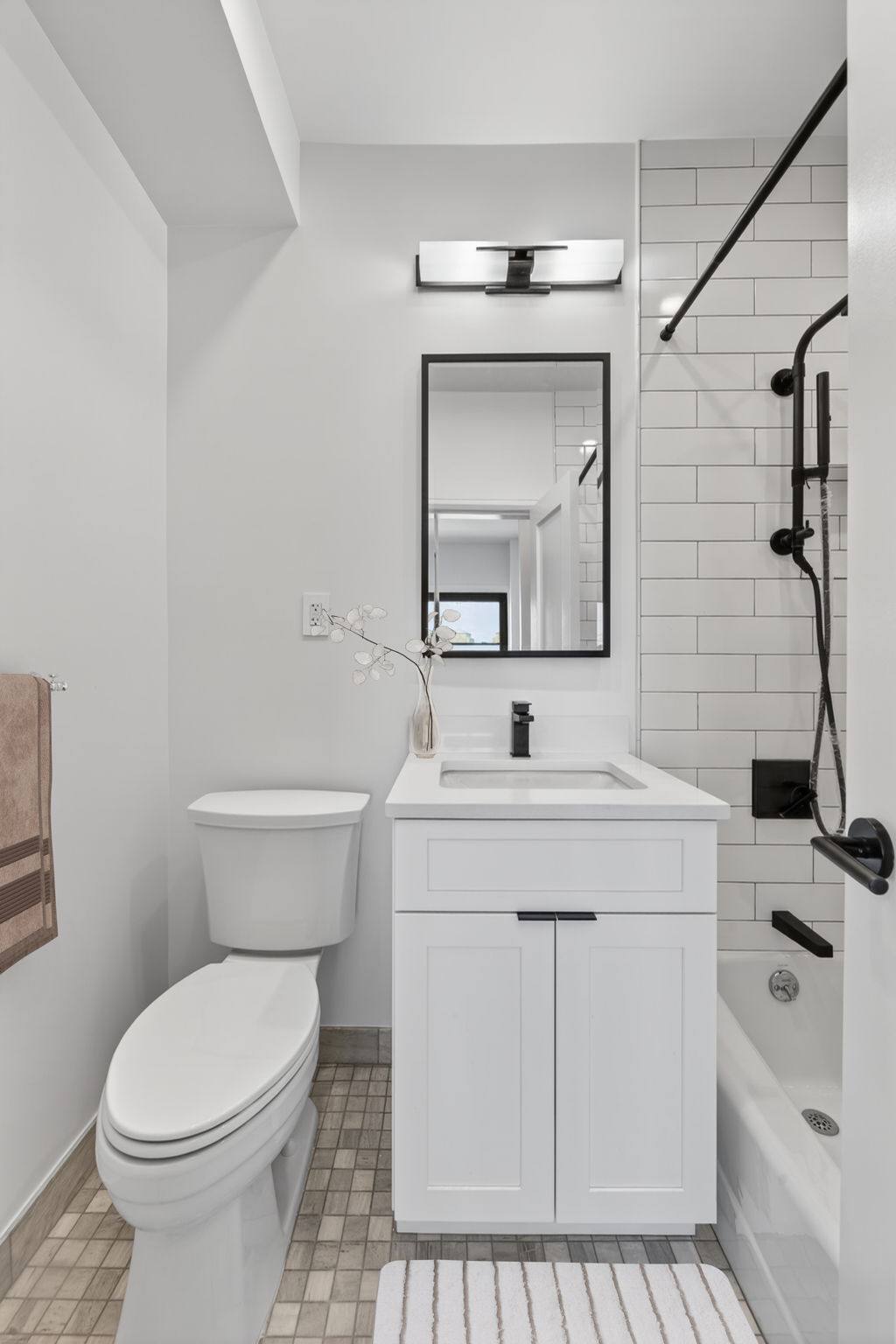 160 West End Avenue, Unit 30M Manhattan, NY 10023 - Photo 12 of 15