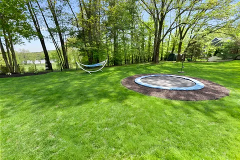 Contact Agent | 5 Jamaica Lane, Haverhill, MA 01830