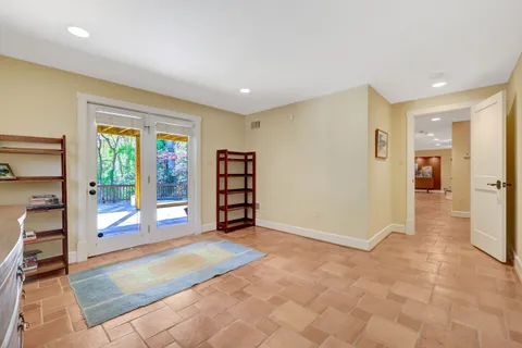 $1,875,000 | 1432 Waggaman Circle, McLean, VA 22101