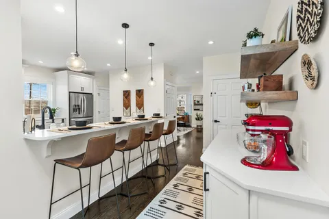 $750,000 | 1 Maple Street, Unit 1, Maynard, MA 01754