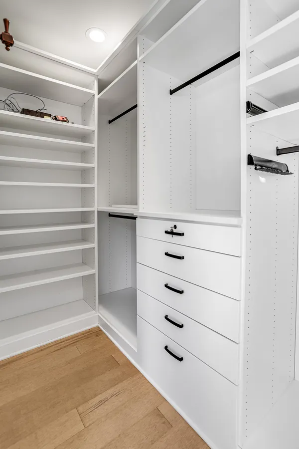 Contact Agent | 419 U Street Northwest, Washington, DC 20001