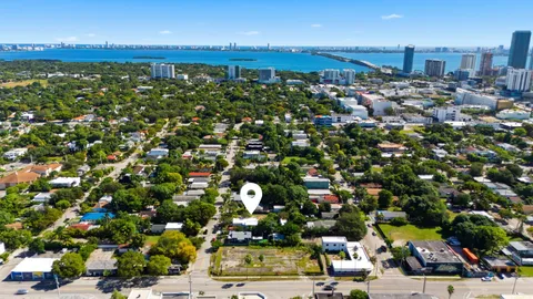 $2,950,000 | 170 Northwest 44th Street, Miami, FL 33127