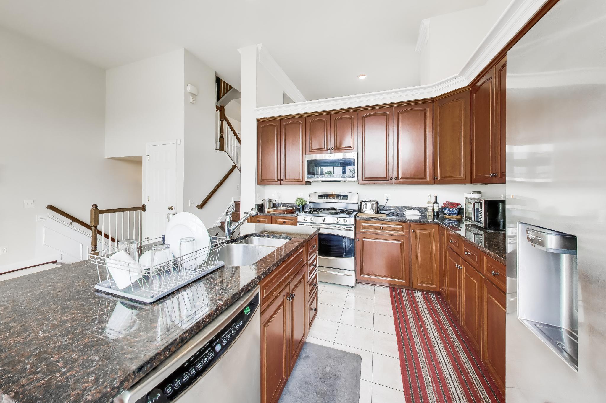 3236 Theodore R Hagans Drive Northeast Washington, DC 20018 - Photo 6 of 44