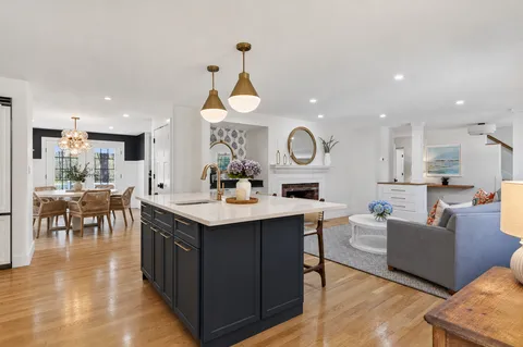 $2,200,000 | 28 Ledge Way, Cohasset, MA 02025
