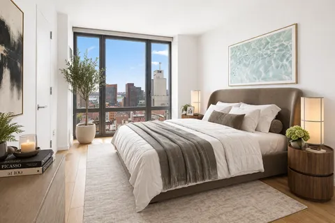 $1,100,000 | 310 West 52nd Street, Unit 18C | Hell's Kitchen