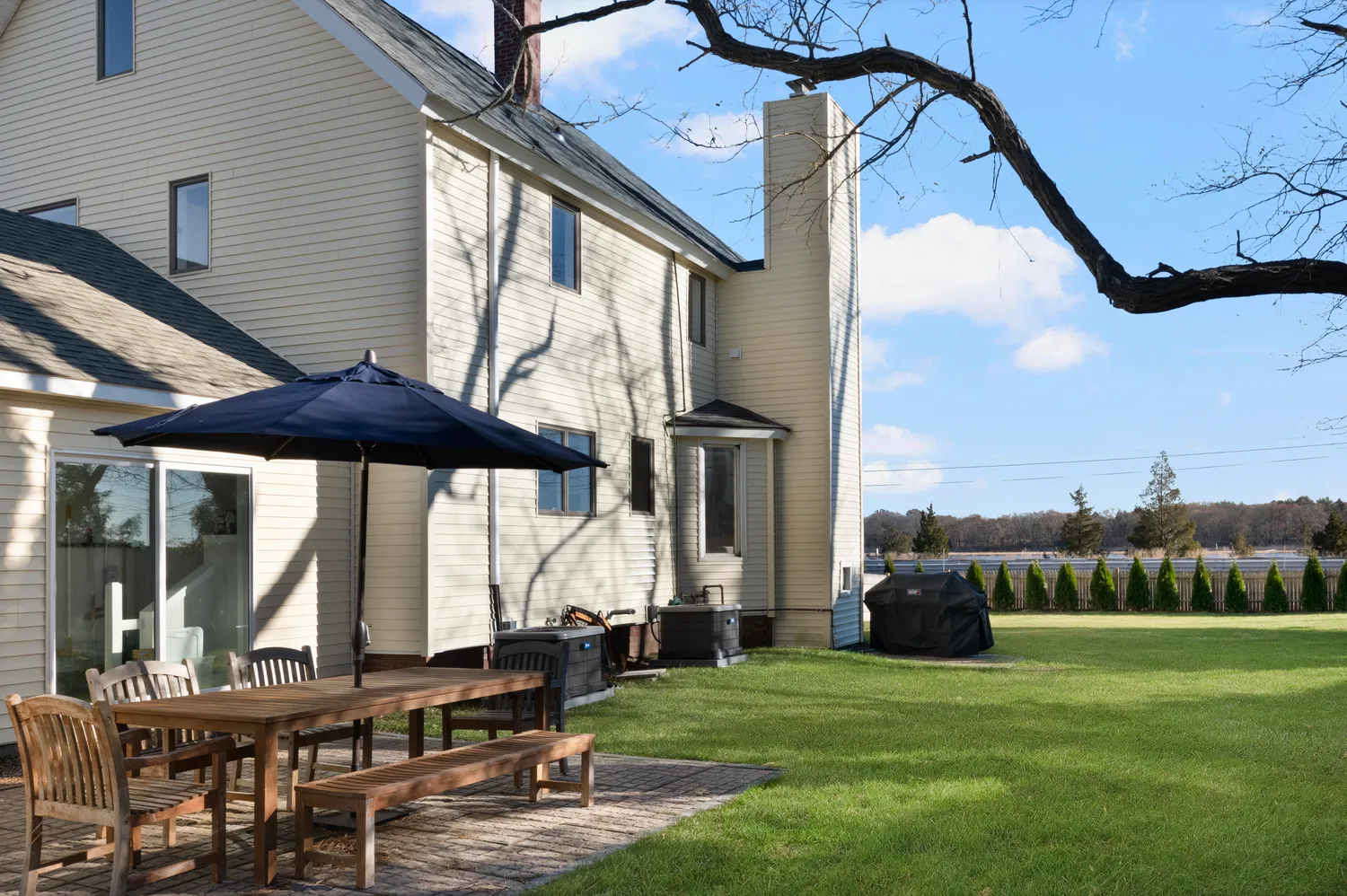 $639,000 | 1705 Wampanoag Trail, Barrington, RI 02806