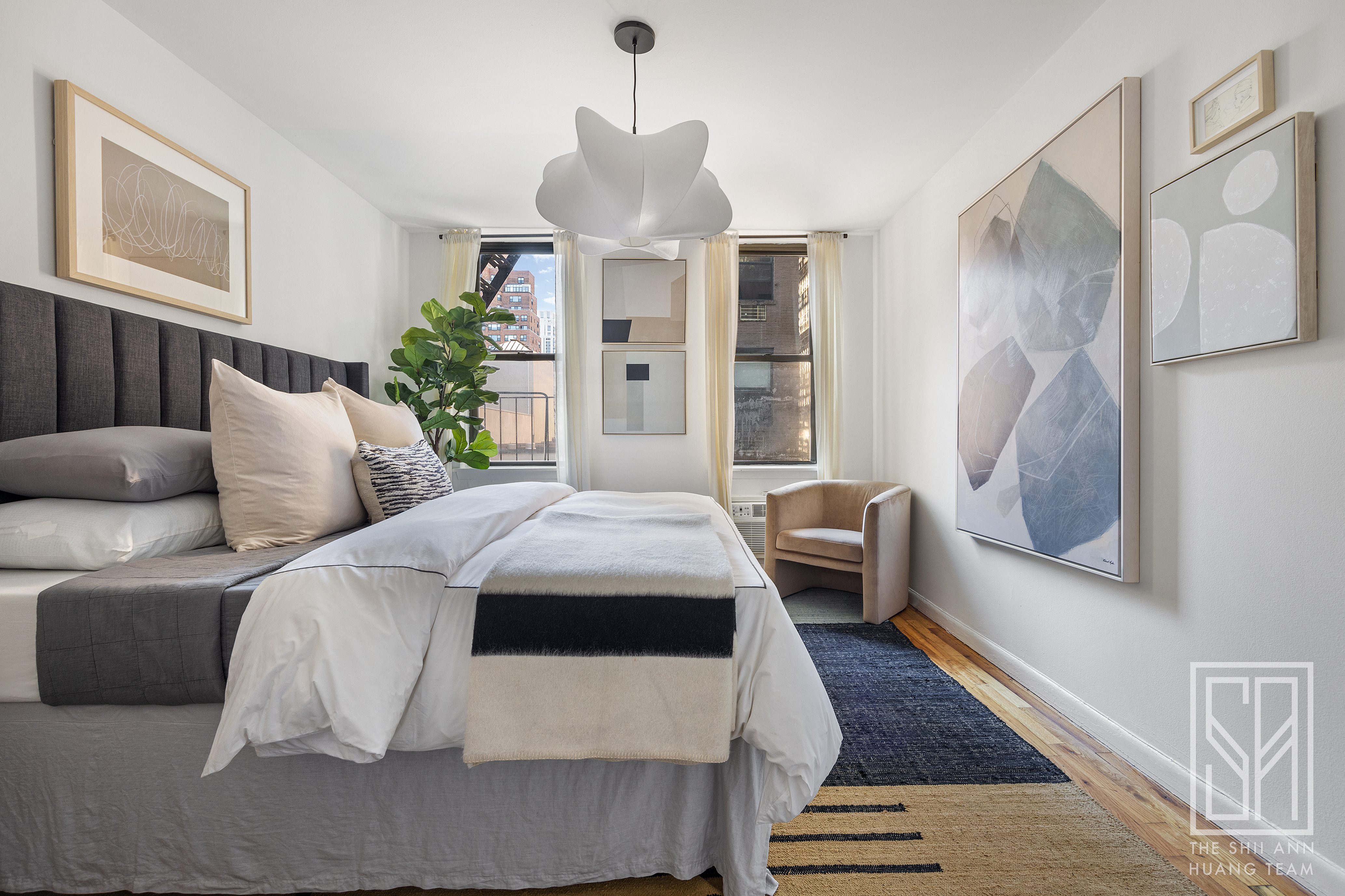 430 East 77th Street, Unit 4A Manhattan, NY 10075 - Photo 6 of 8