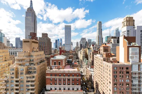 a picture of city view