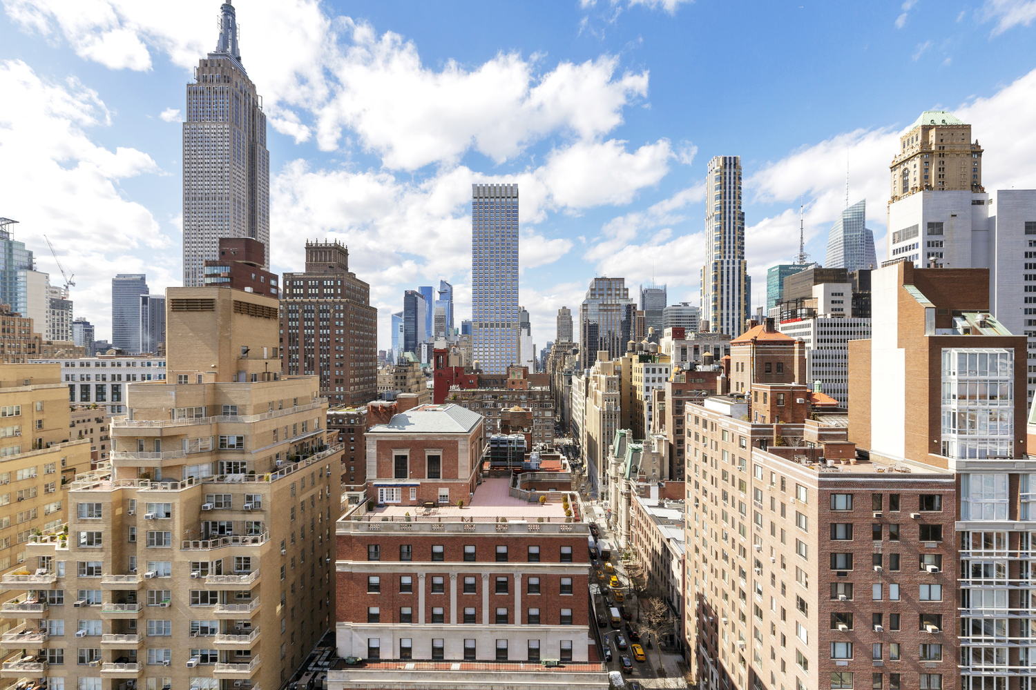 45 Park Avenue, Unit 2101 Manhattan, NY 10016 - Photo 8 of 10 a picture of city view
