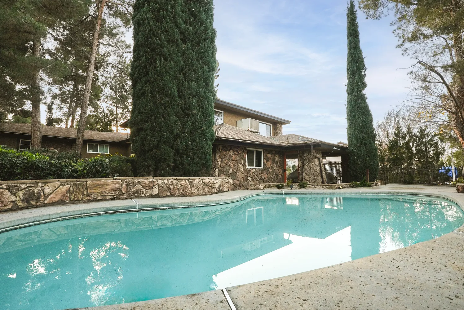 $719,000 | 42060 Parkmont Drive, Quartz Hill, CA 93536