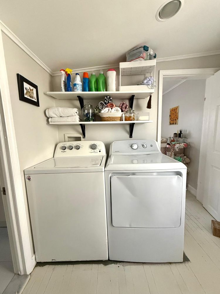 269 Ainslie Street Brooklyn, NY 11211 - Photo 18 of 22 a utility room with dryer and washer