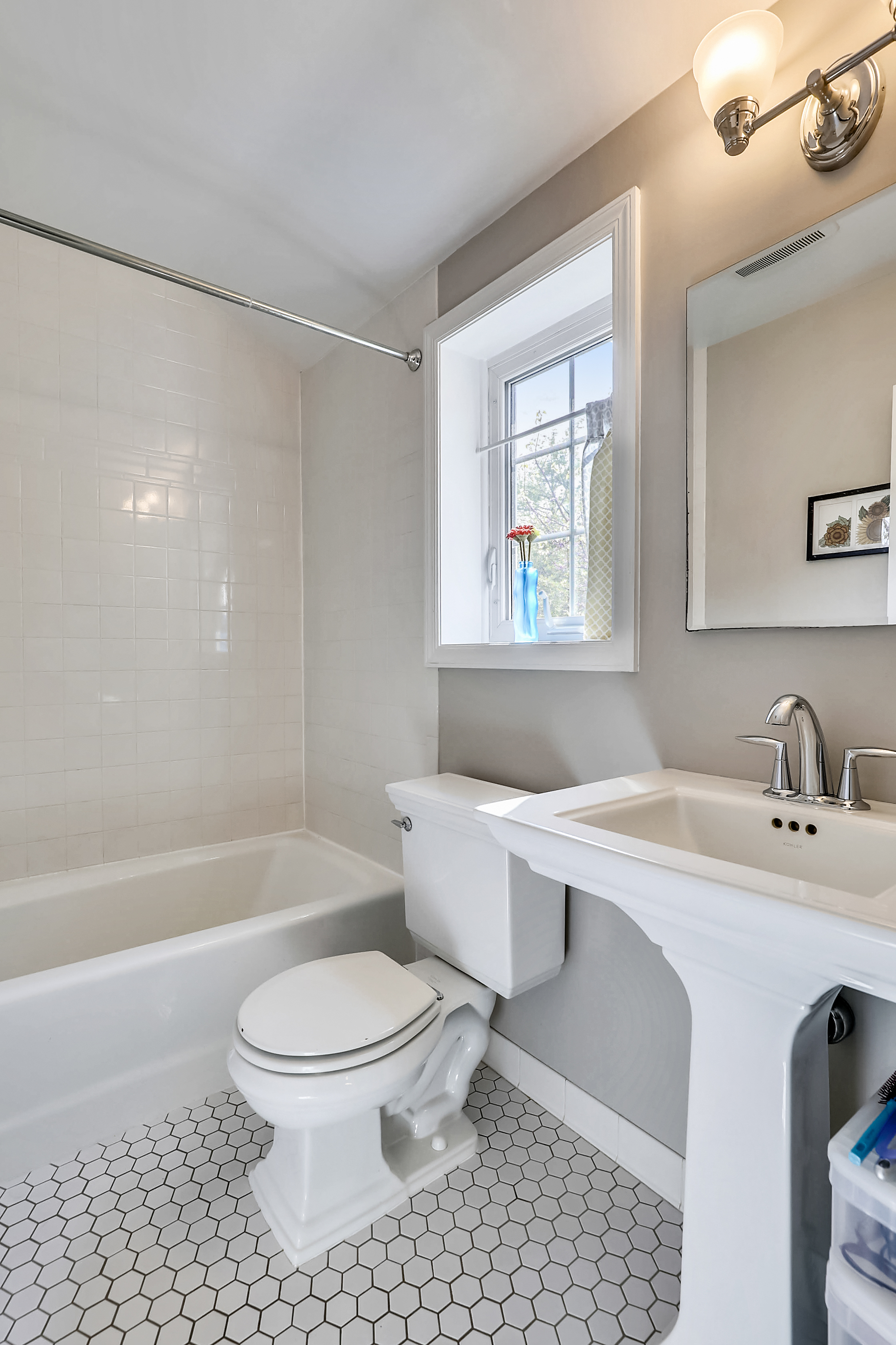 10028 Dallas Avenue Silver Spring, MD 20901 - Photo 18 of 34