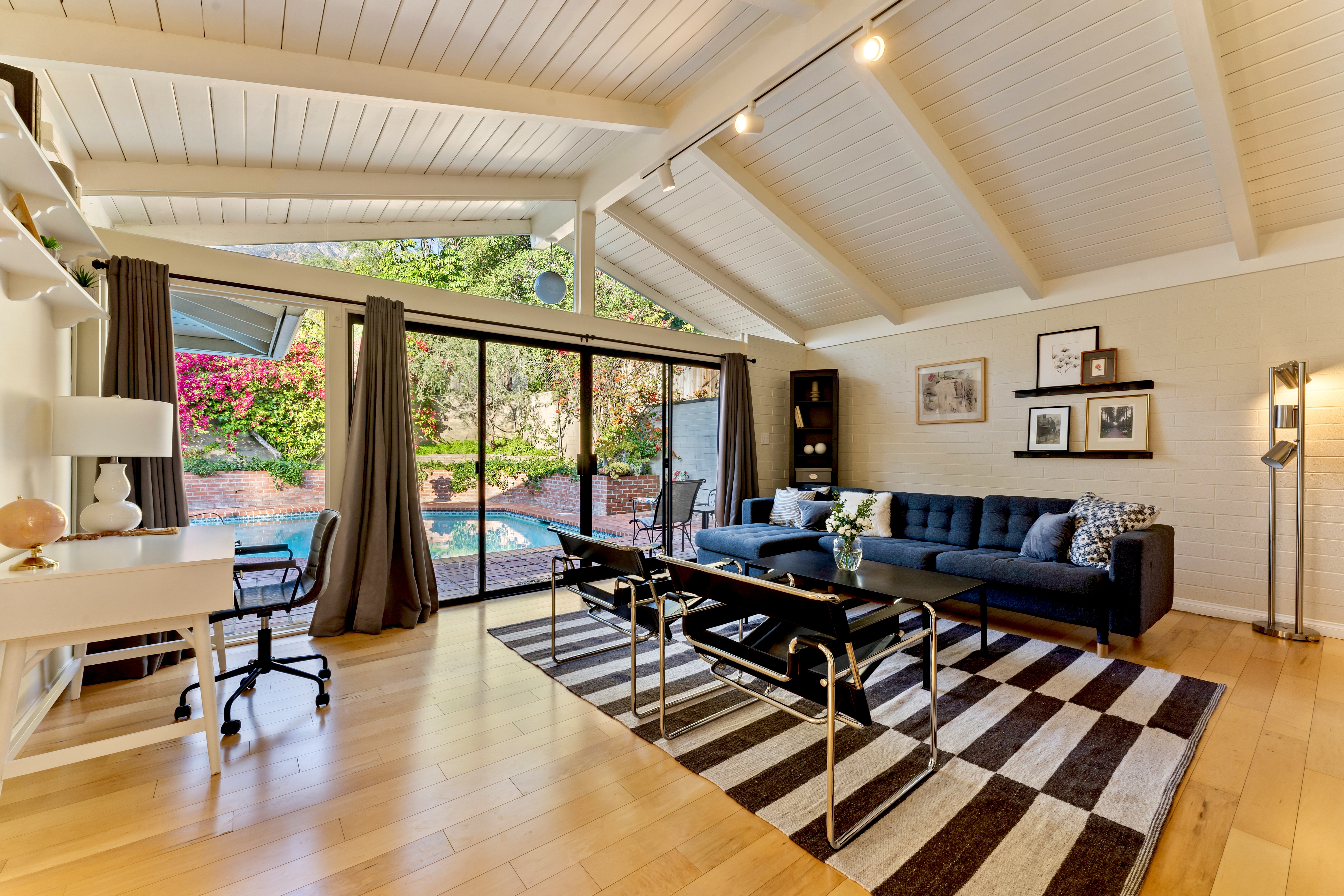 310 Toyon Road Sierra Madre, CA 91024 - Photo 11 of 14